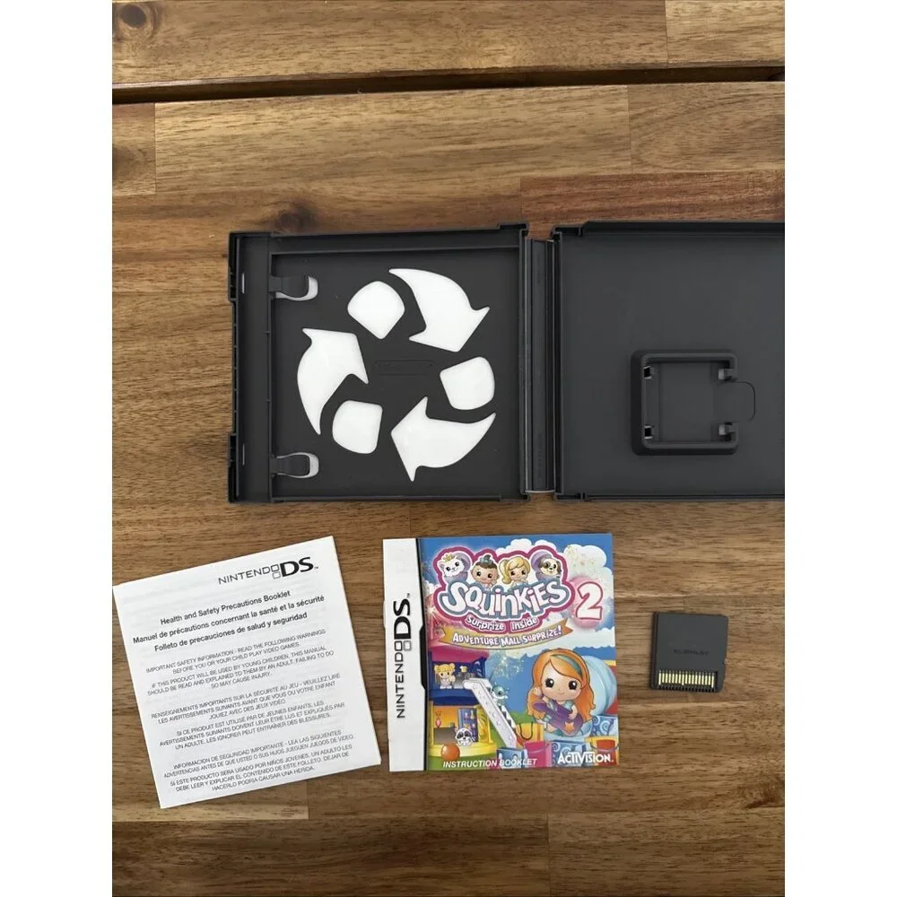 Squinkies 2: Adventure Mall‎ Surprize (Nintendo DS, 2011) CIB Complete & Tested
